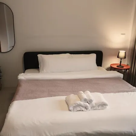 4 Bedrooms, Private & Cozy House @ Walking Street Chiang Rai Exterior photo